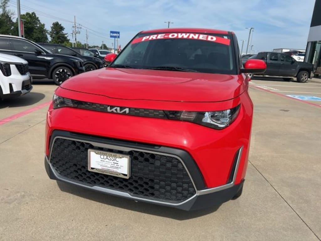 Used 2023 Kia Soul LX Hatchback