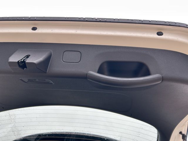 2026 Kia Sportage LX - Photo 11