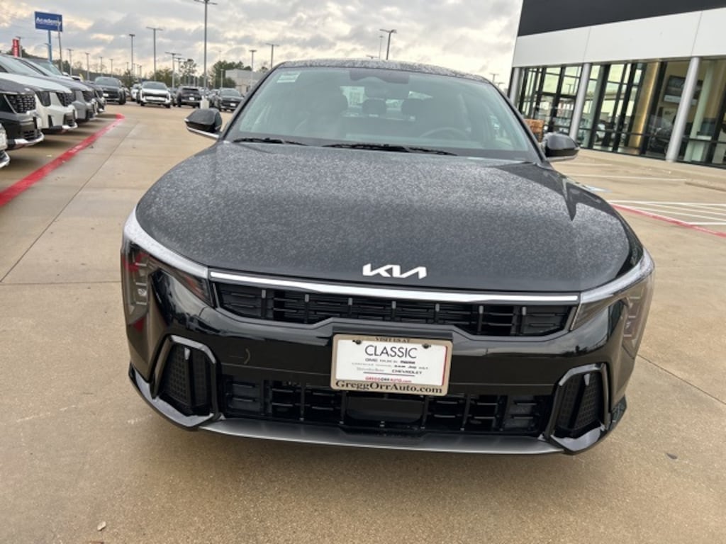New 2026 Kia K4 GT-Line