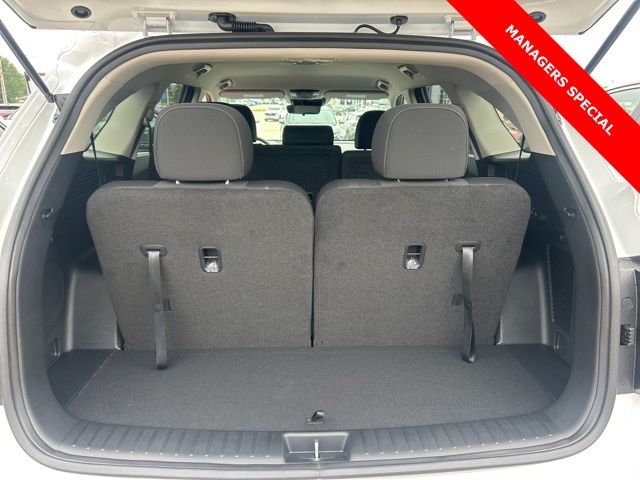 2025 Kia Sorento LX - Photo 25