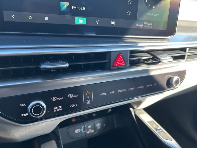 2026 Kia Sorento S - Photo 24