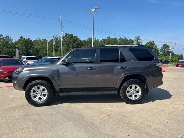 2020 Toyota 4Runner Limited photo 4