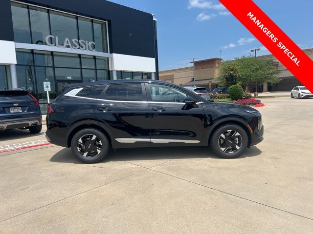 2026 Kia Sportage LX - Photo 9