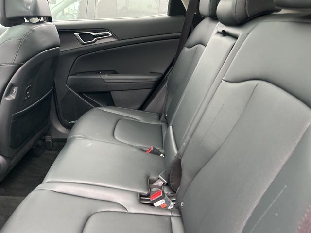 2026 Kia Sportage EX - Photo 36