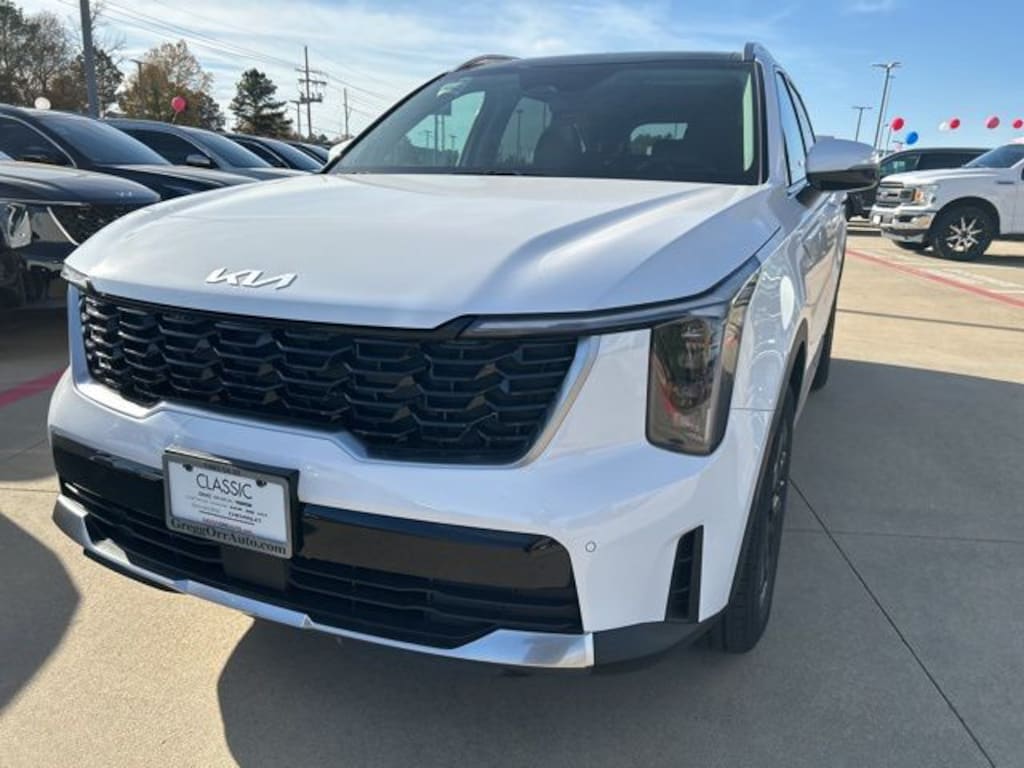 New 2026 Kia Sorento S SUV
