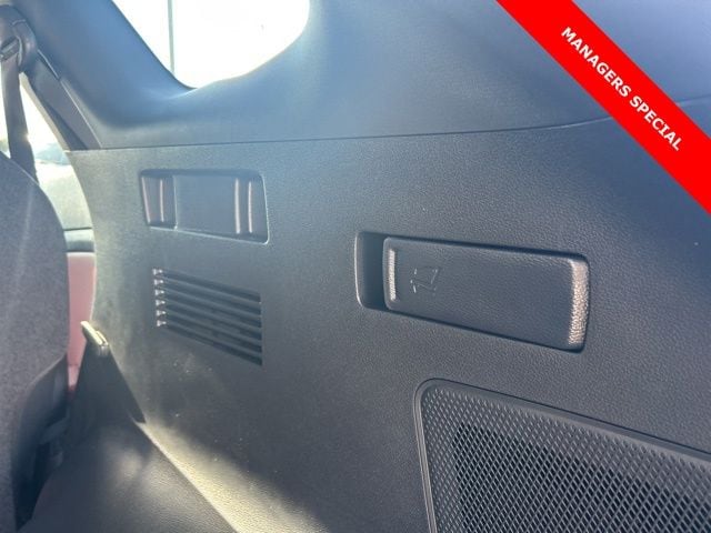 2026 Kia Sportage SX Prestige - Photo 11