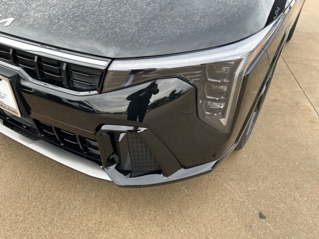 New 2026 Kia K4 GT-Line