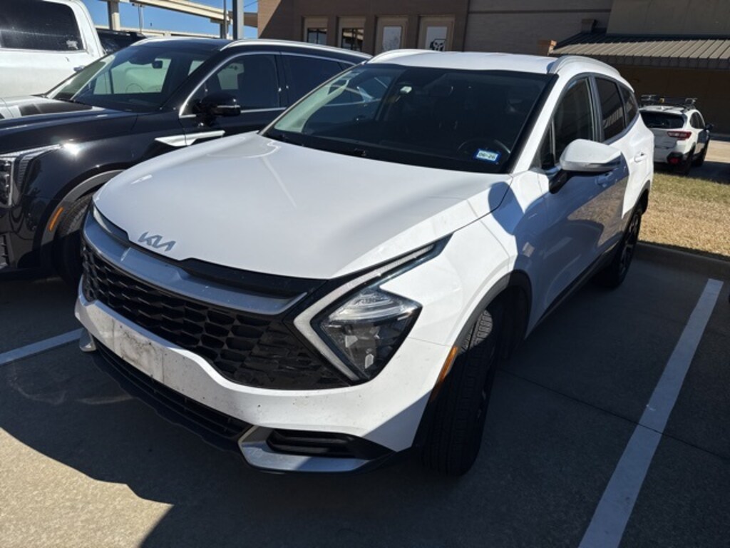 Used 2023 Kia Sportage EX SUV