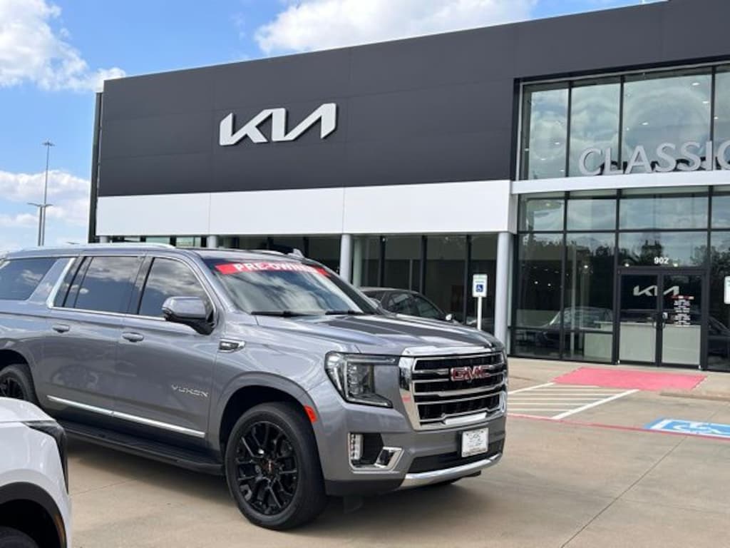 Used 2022 GMC Yukon XL SLT SUV