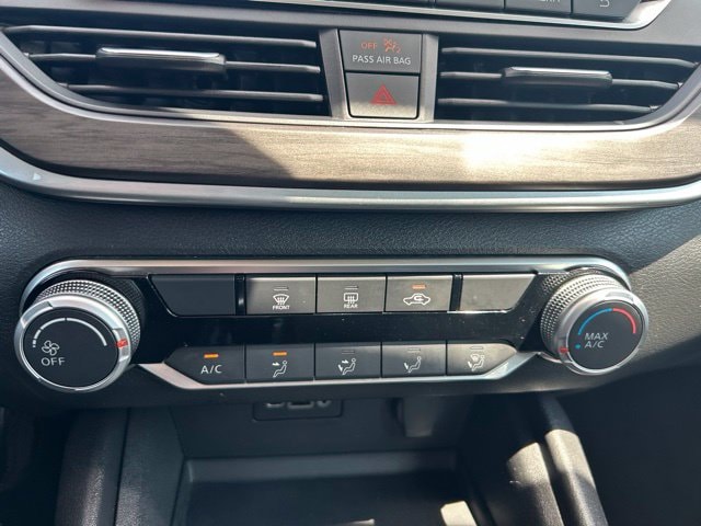 2025 Nissan Altima SV - Photo 22