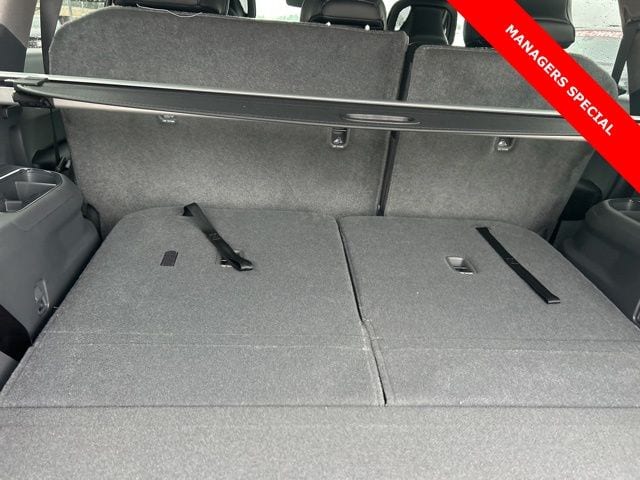 2026 Kia EV9 Light L/R - Photo 12