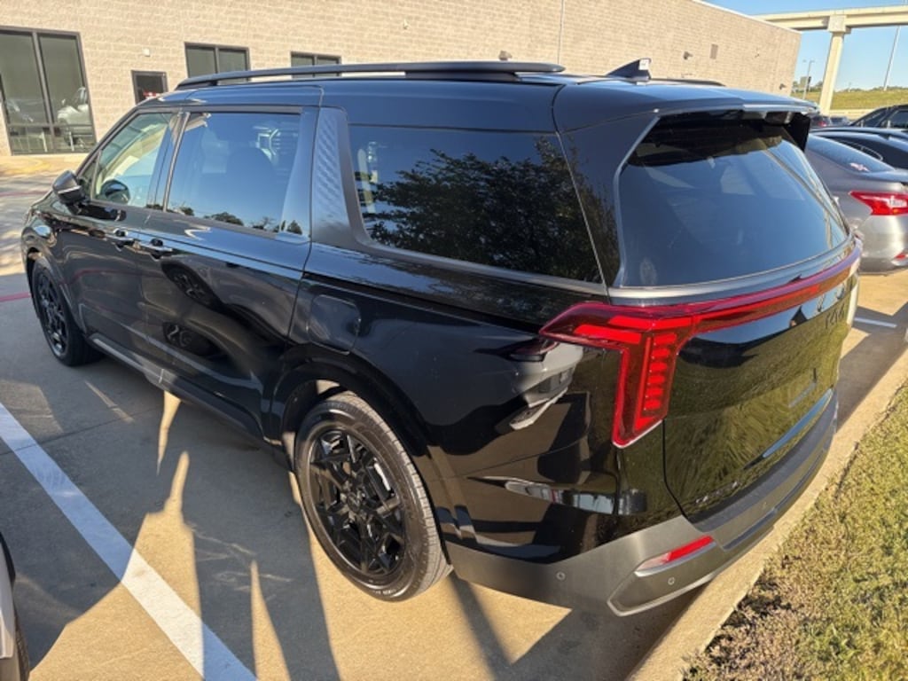 Used 2026 Kia Carnival SX Prestige Van Passenger Van