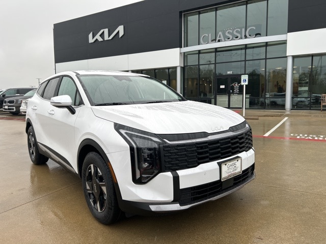 2026 Kia Sportage LX's photo