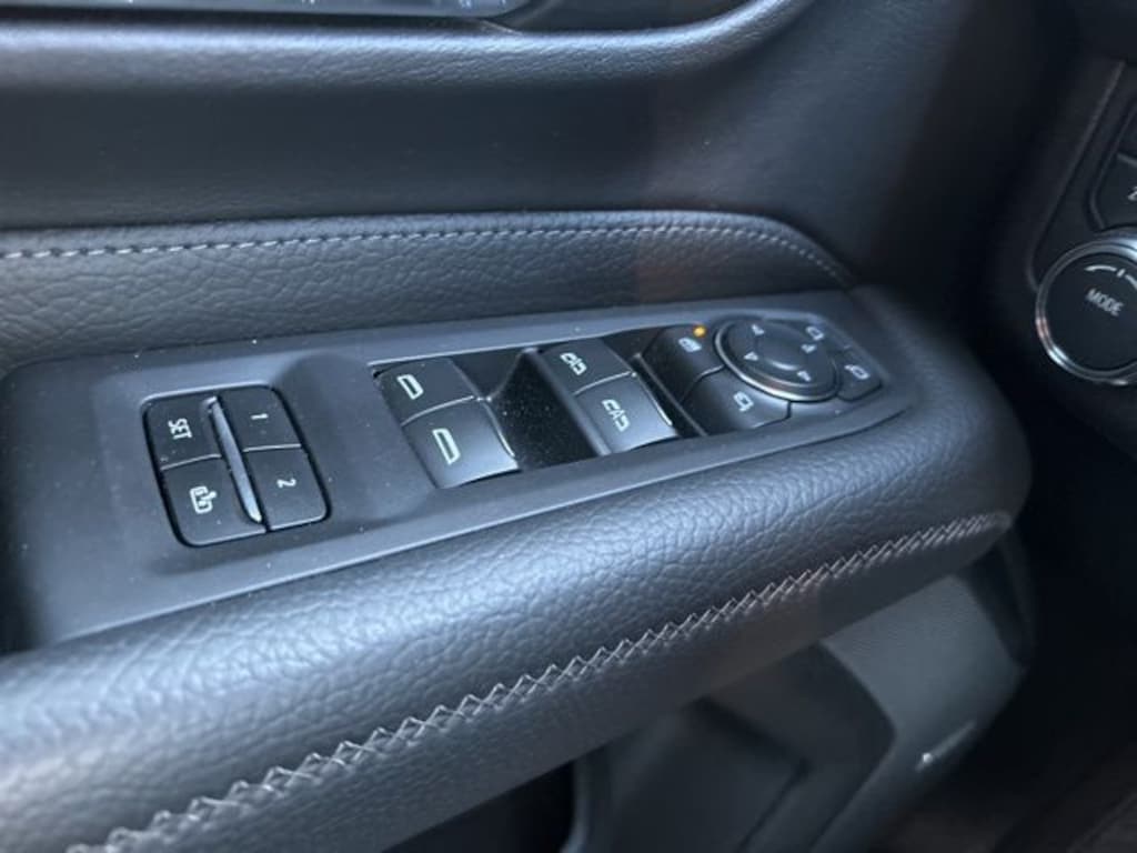 Used 2024 GMC Yukon Denali SUV