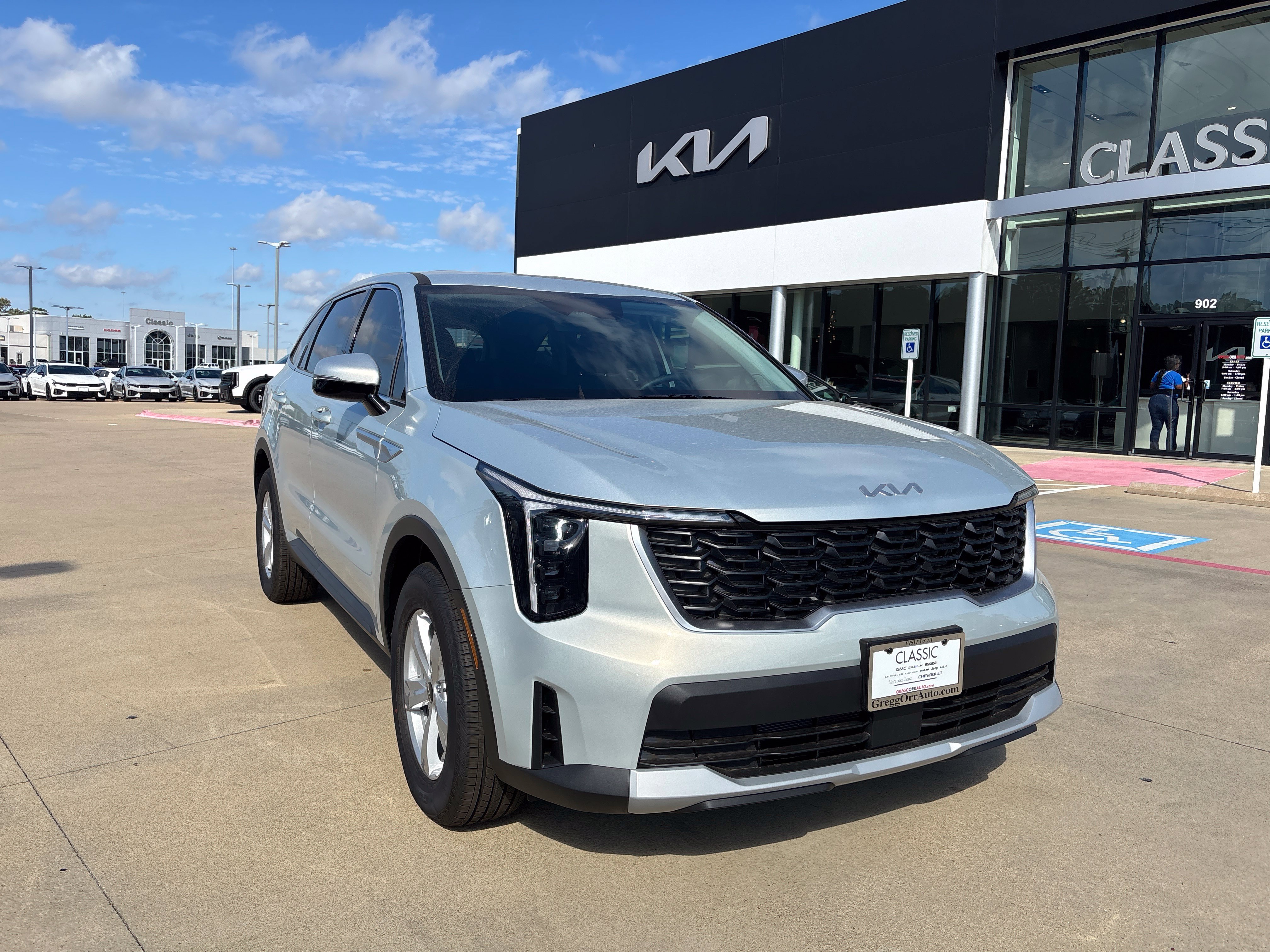 2026 Kia Sorento LX SUV