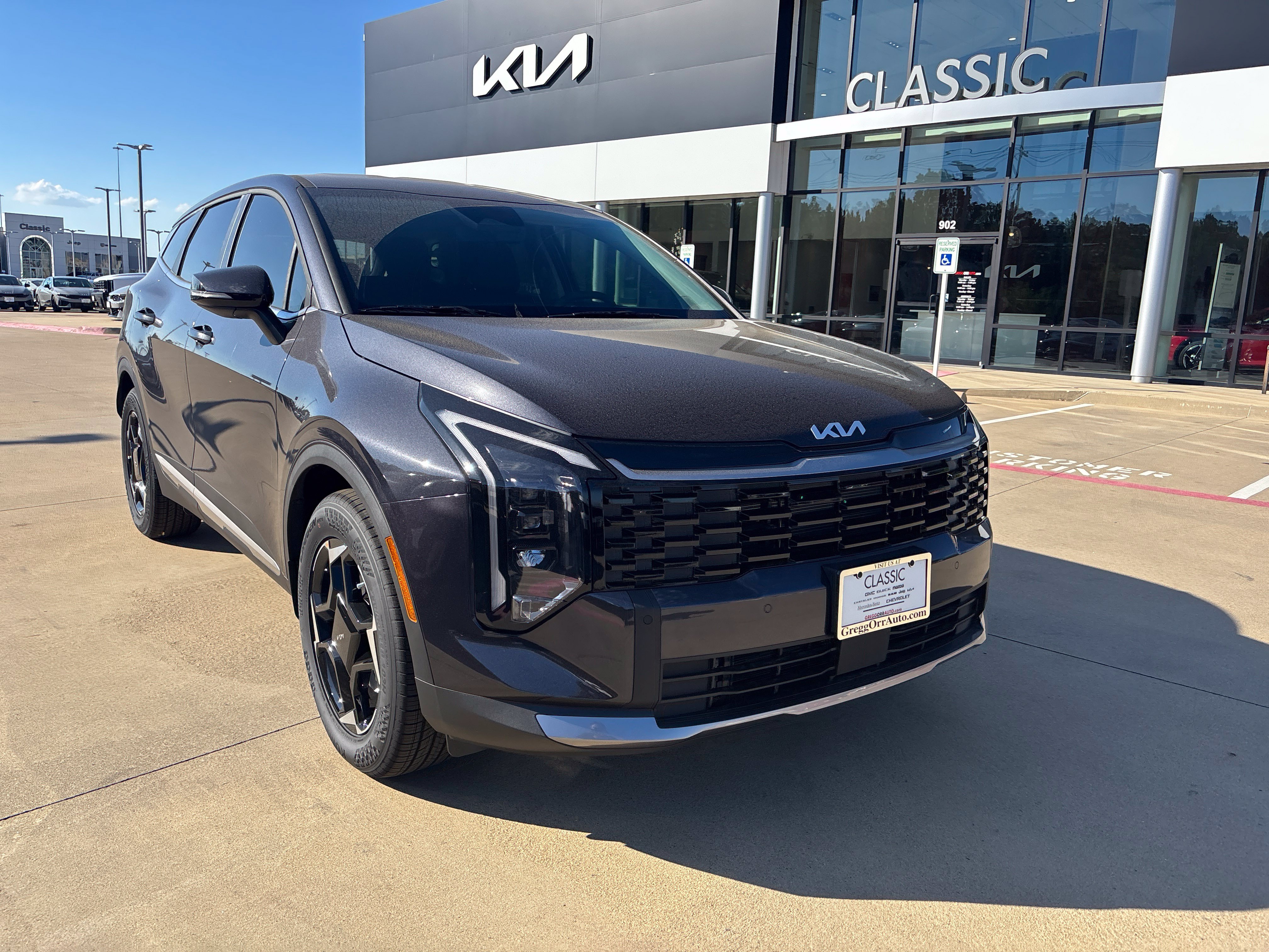 2027 Kia Sportage EX SUV