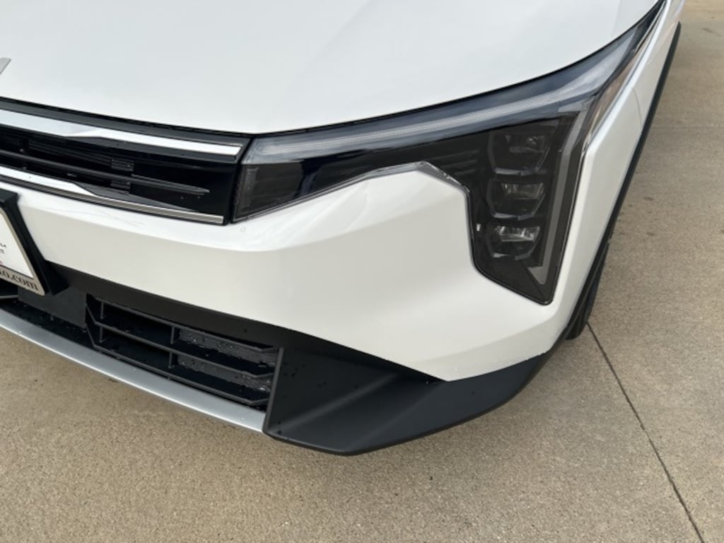 New 2025 Kia K4 EX Sedan