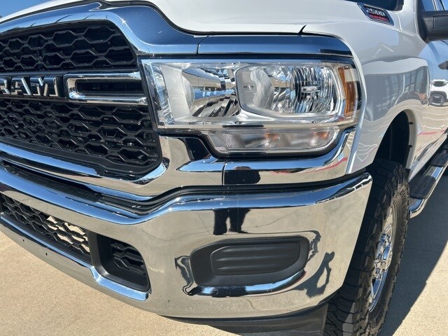 2024 Ram 2500 Tradesman photo 4