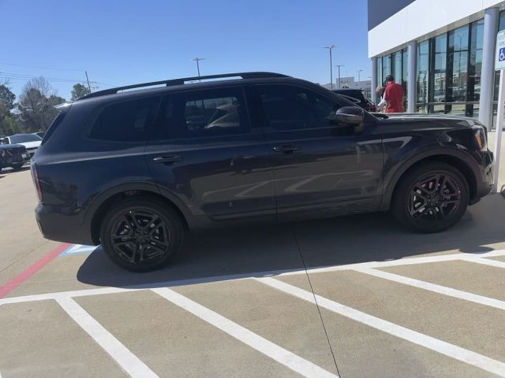 Used 2025 Kia Telluride EX SUV