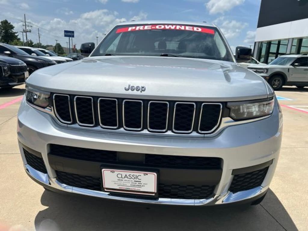 Used 2023 Jeep Grand Cherokee L L Laredo SUV