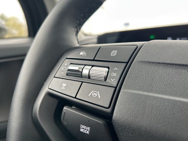 2026 Kia Sportage EX - Photo 18