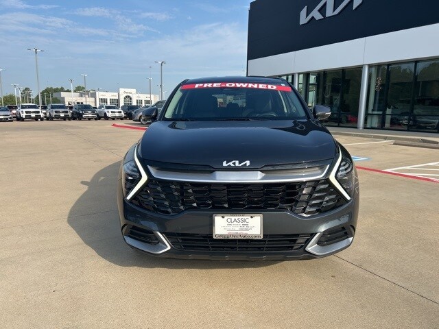 2024 Kia Sportage EX photo 2