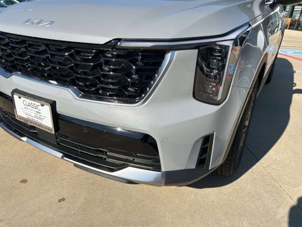 New 2026 Kia Sorento S SUV