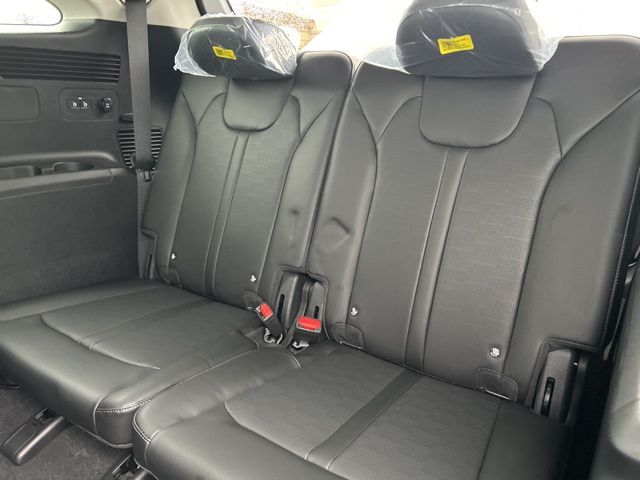 2026 Kia Sorento S - Photo 43
