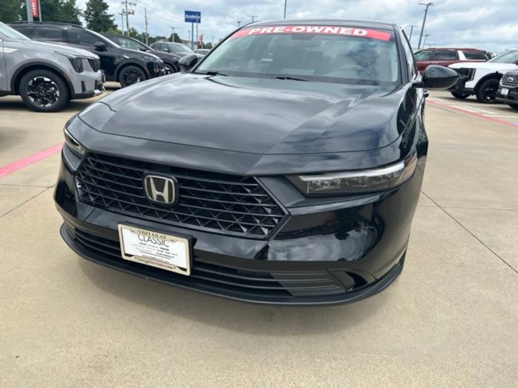 Used 2024 Honda Accord EX Sedan