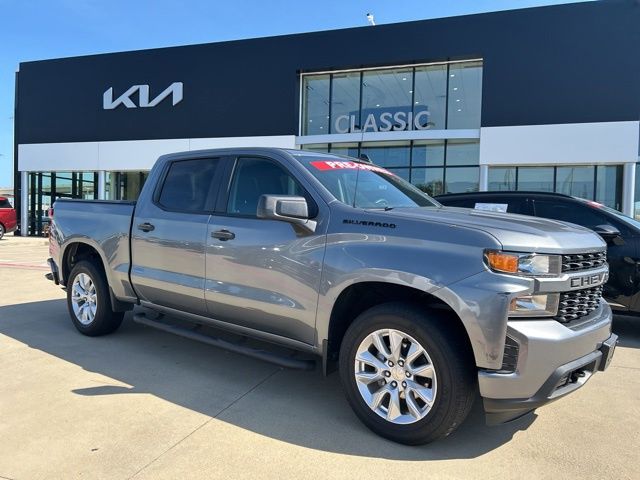 2021 Chevrolet Silverado 1500 Custom Crew Cab Short Box's photo
