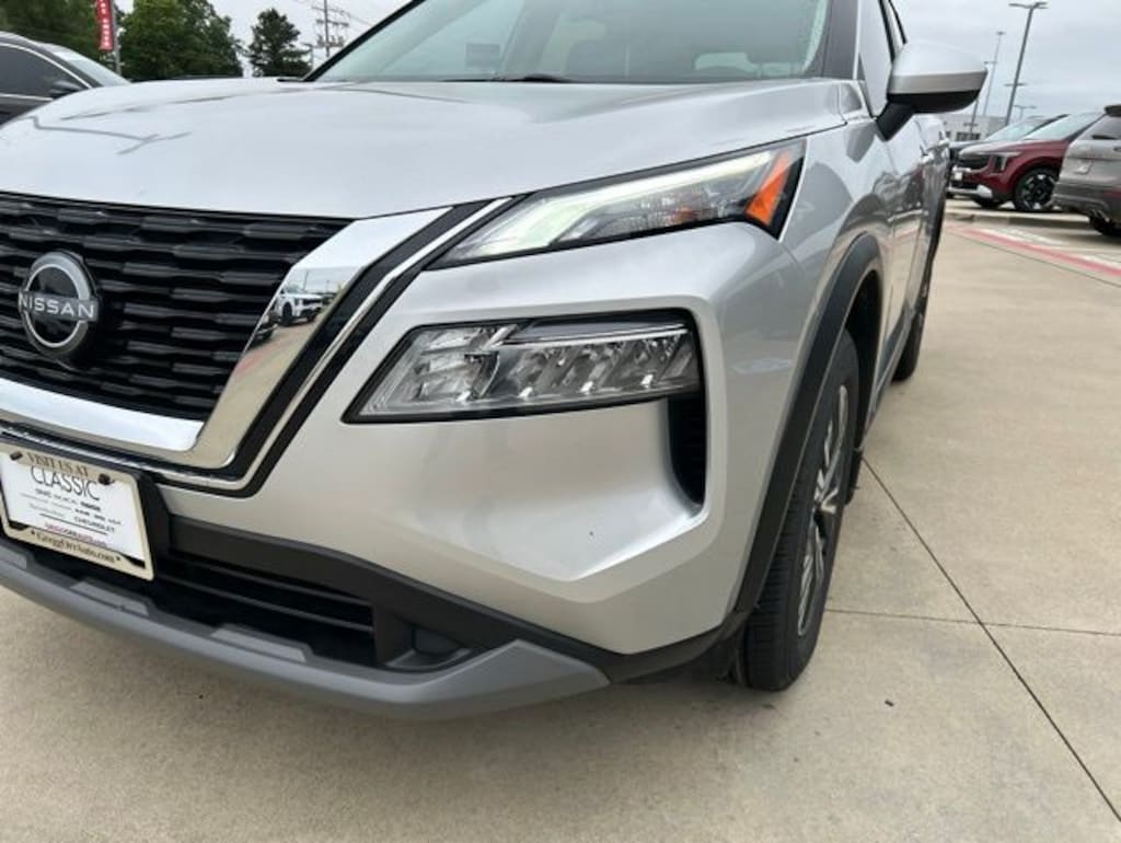 Used 2023 Nissan Rogue SV SUV