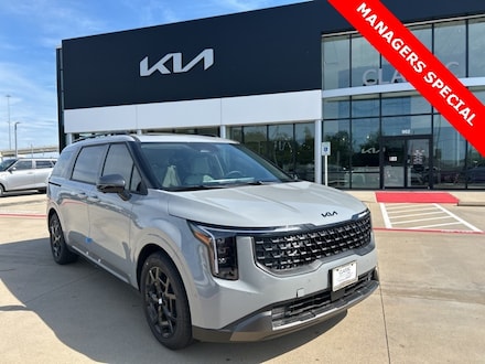2025 Kia Carnival SX Van Passenger Van