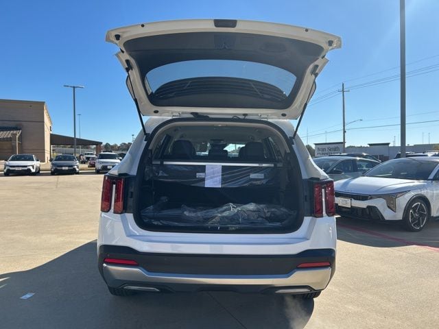 2026 Kia Sorento S - Photo 9