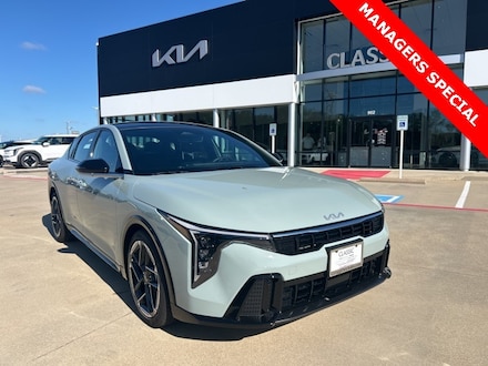 2025 Kia K4 GT-Line Sedan