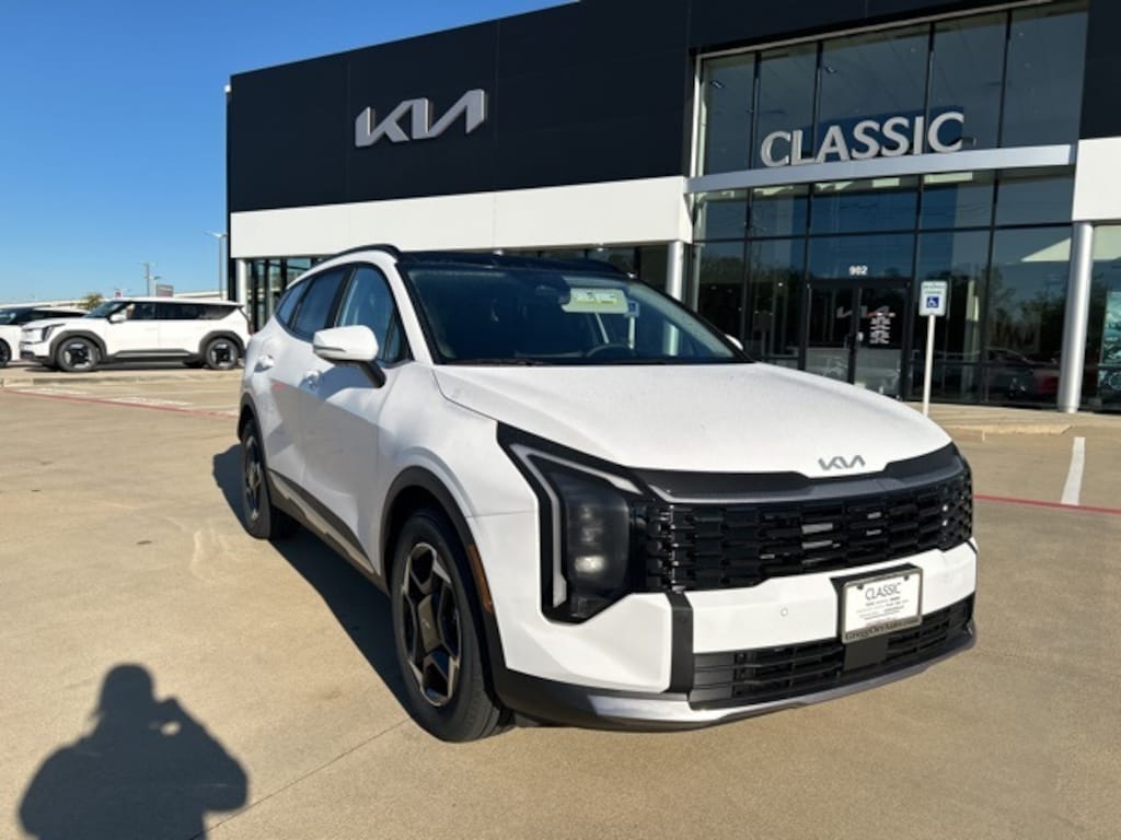 New 2026 Kia Sportage EX SUV