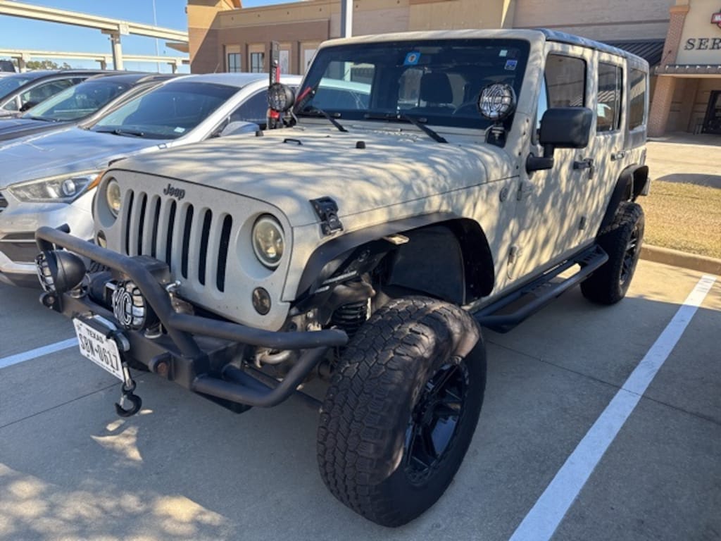 Used 2011 Jeep Wrangler Unlimited Sport SUV