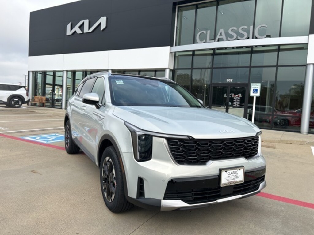 New 2026 Kia Sorento S SUV