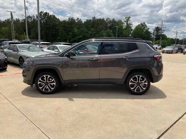 2024 Jeep Compass Limited photo 4