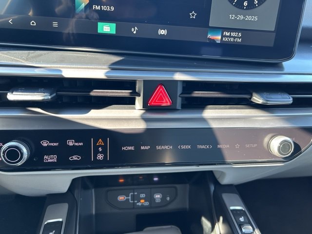 2026 Kia Sorento S - Photo 24
