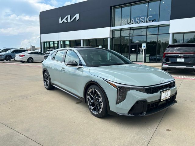 2026 Kia K4 GT-Line AT Hatchback's photo