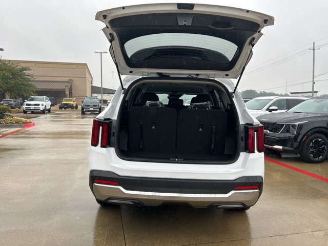 2026 Kia Sorento S - Photo 9