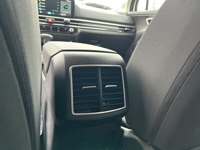 2026 Kia Sportage LX - Photo 40