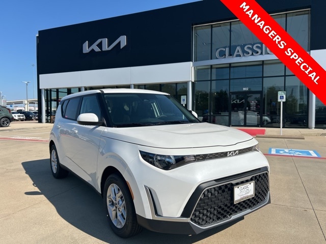 2025 Kia Soul S's photo