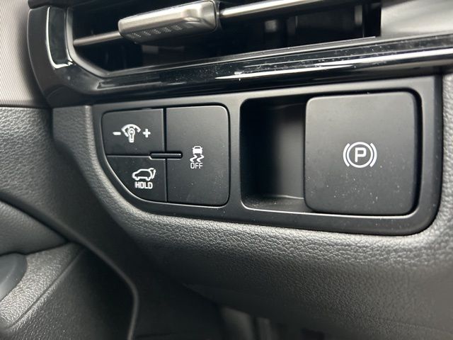2026 Kia Sportage EX - Photo 16