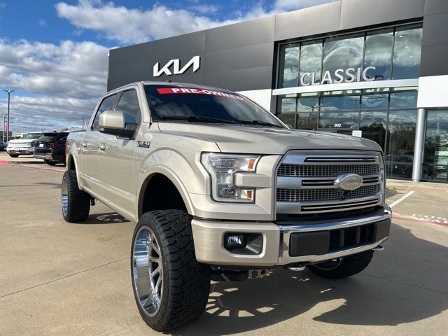 2017 Ford F-150 Platinum's photo