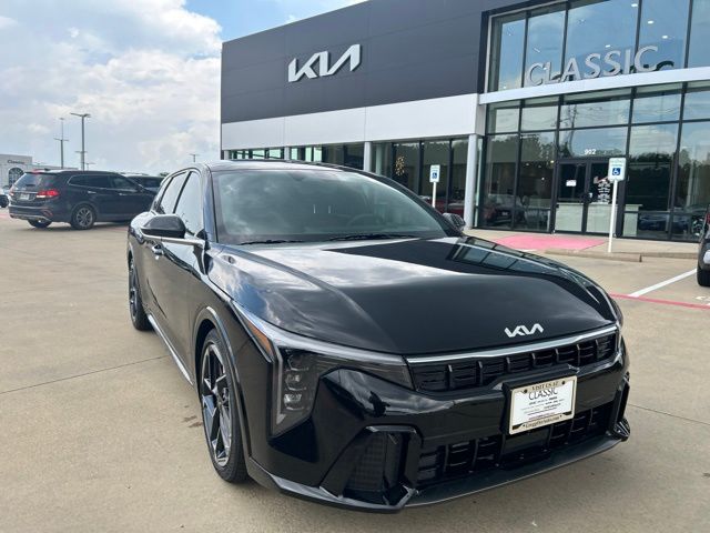 2026 Kia K4 GT-Line AT Hatchback's photo