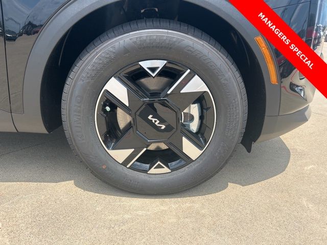 2026 Kia Sportage LX - Photo 10