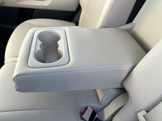 2026 Kia Sorento S - Photo 42