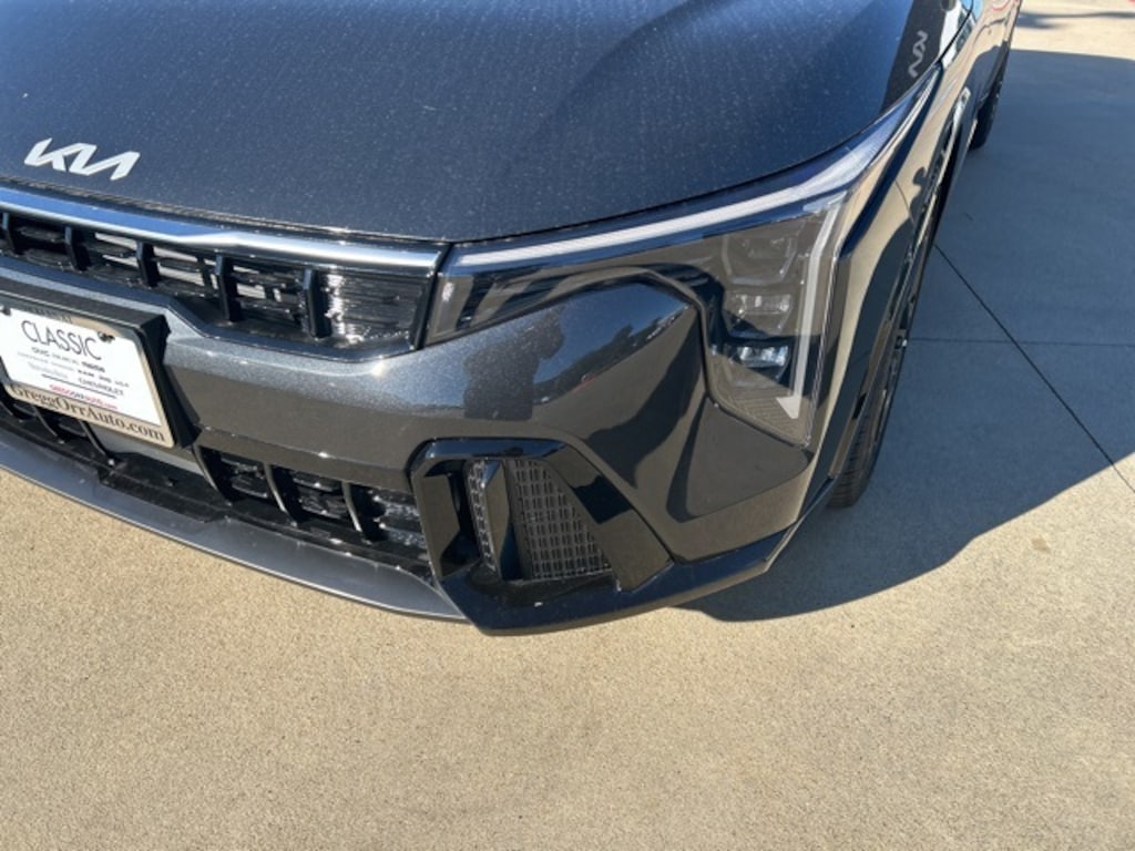 New 2025 Kia K4 GT-Line Sedan