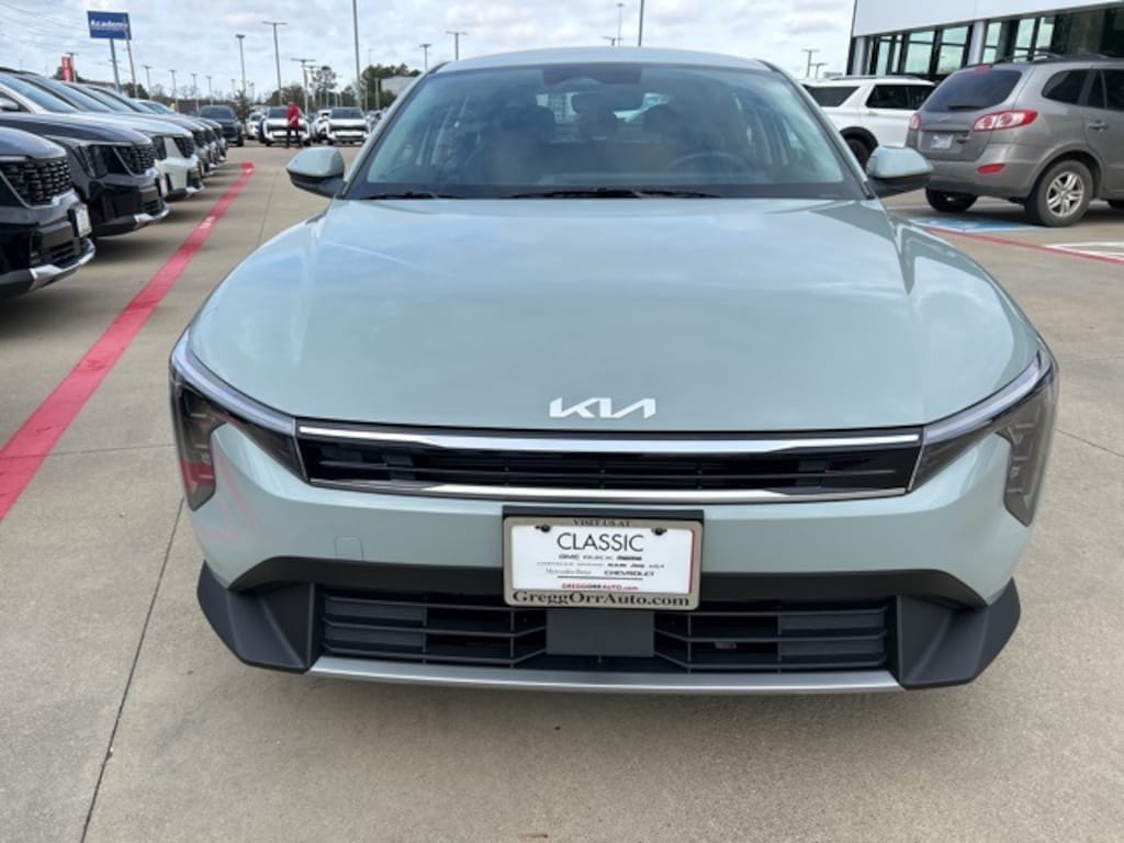 New 2026 Kia K4 EX Sedan